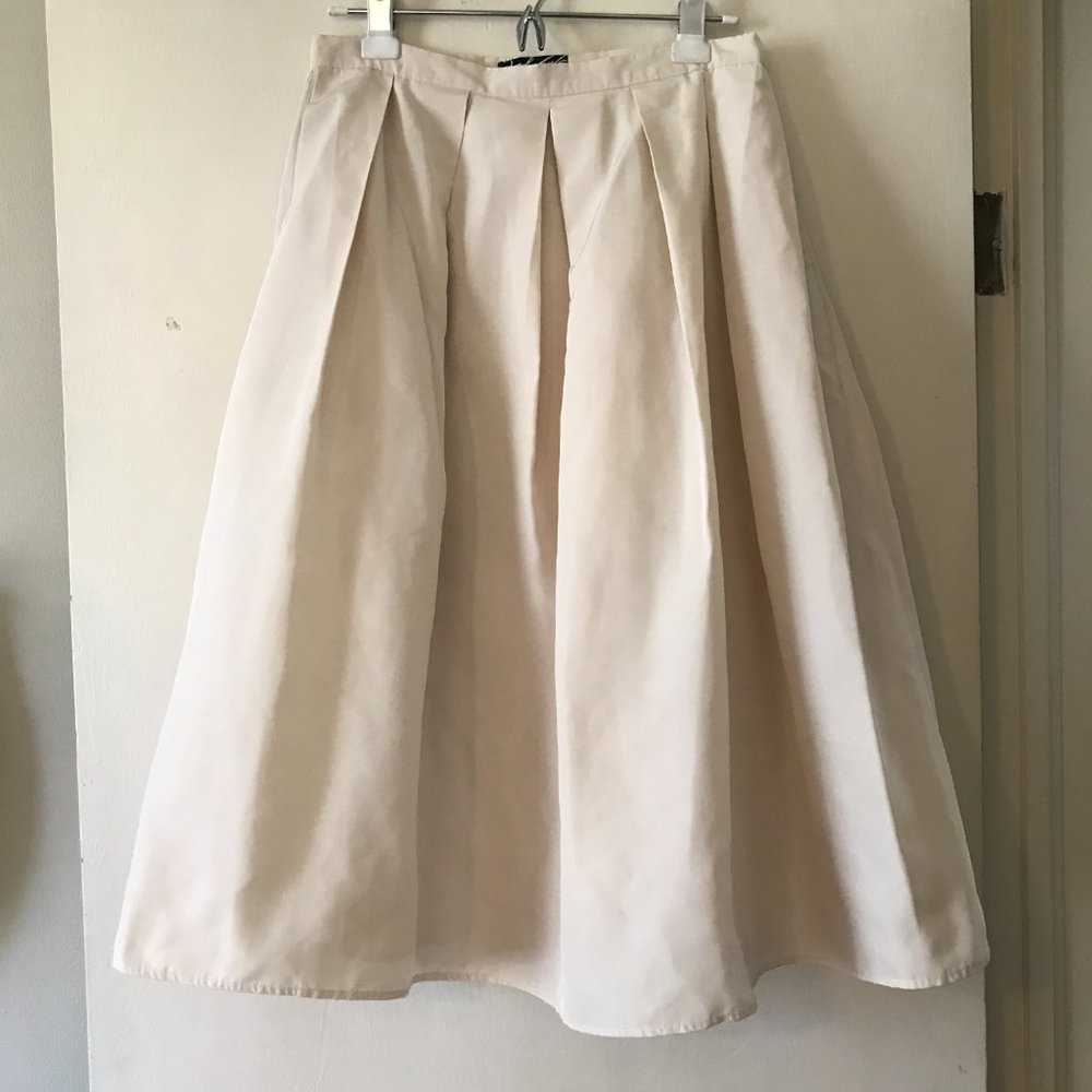 Lord & Taylor Cream / Ivory Midi Skirt, Size 6